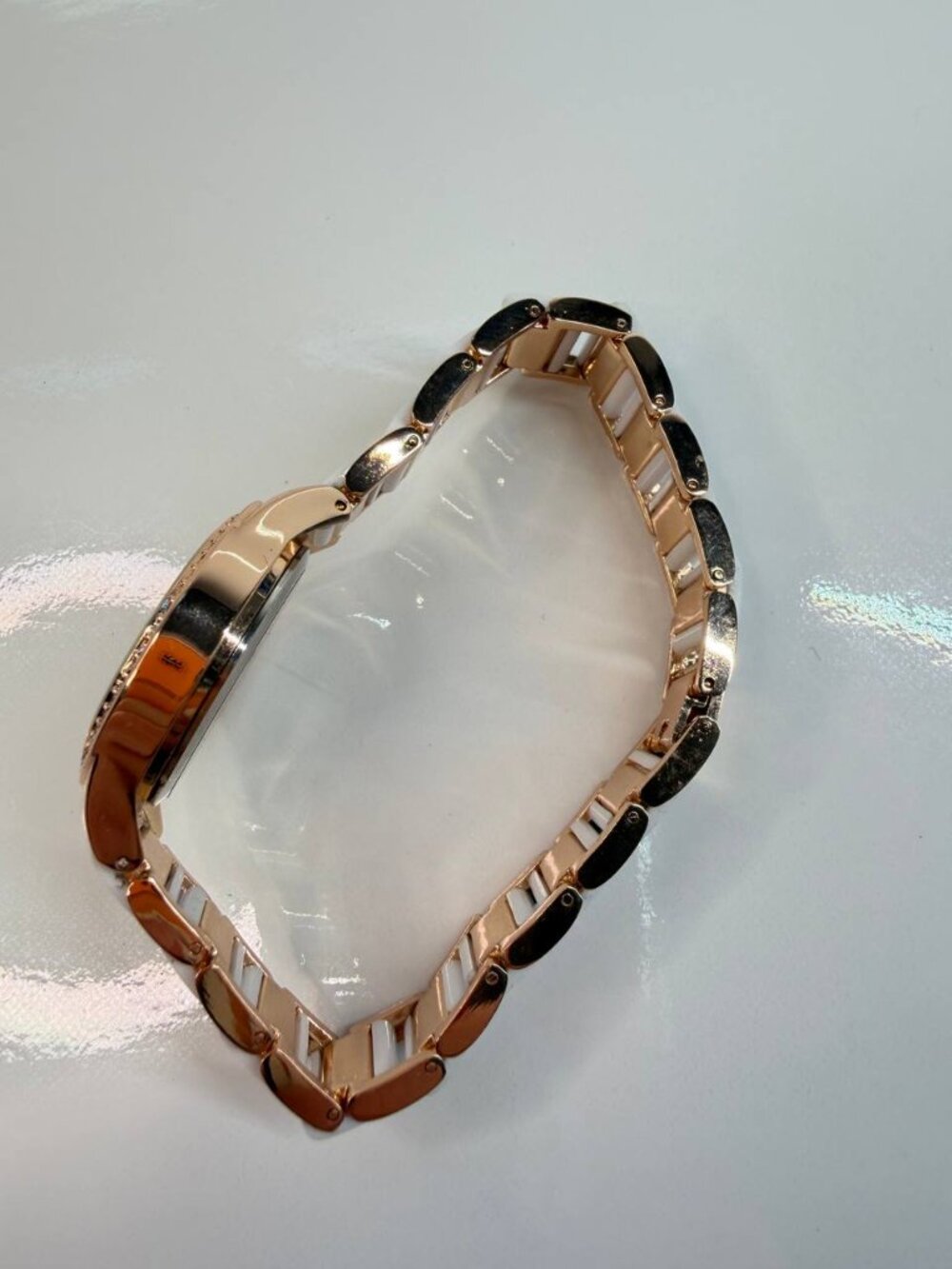 WLISTH Women’s Watch – Rose Gold & White Crystal Accent - Picture 6 of 16